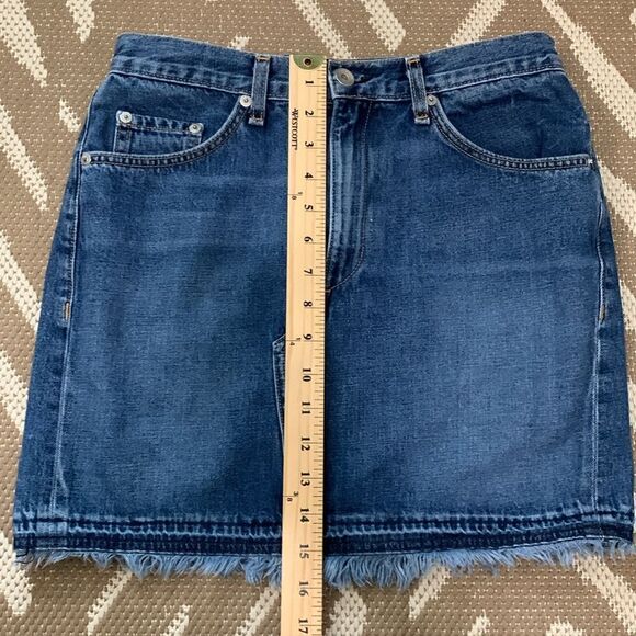 rag & bone Distressed Style Fringed Medium Wash Denim Skirt W1B2K273FRI Size 27 - Picture 15 of 17